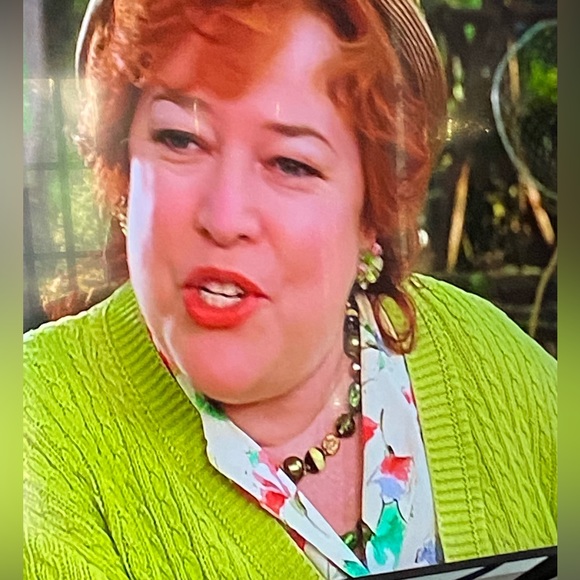 Bracelet & Necklace Set. Vintage Multi Strand Green Acrylic AB & Moonglow Beads. - Picture 14 of 15